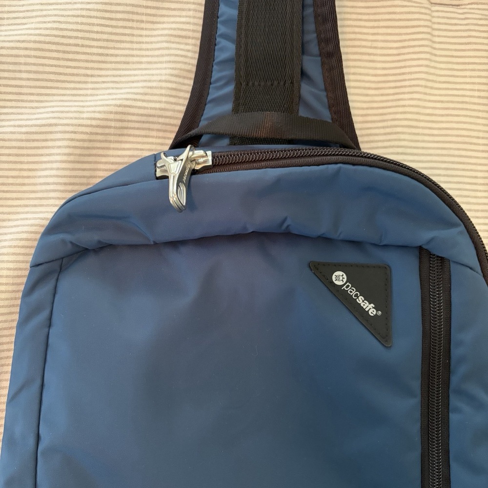 Pacsafe Vibe 325 10 Liter Anti Theft Sling Crossbody Travel Blue Personal Bag - Picture 4 of 12